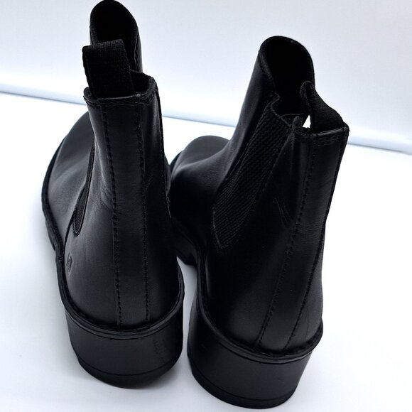Born Womens Cove Leather Pull On Chelsea Boots - Size 7.5 - Picture 3 of 15